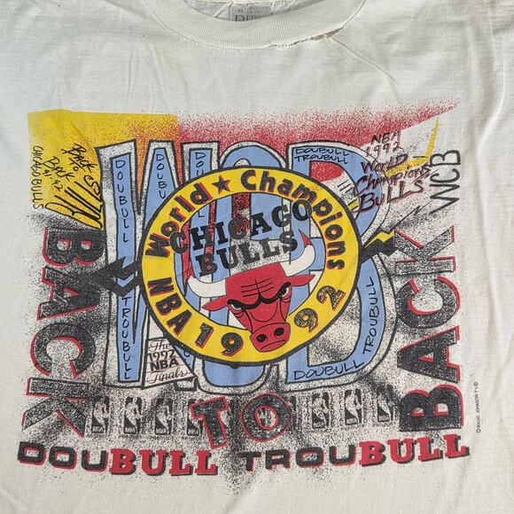 Vintage 1992 Chicago Bulls DouBull TrouBull Tee XL Ritz Magic Johnson T’s - Picture 2 of 11